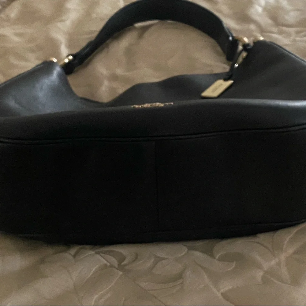 Coach Nomad Glovetanned Navy Leather Hobo Bag